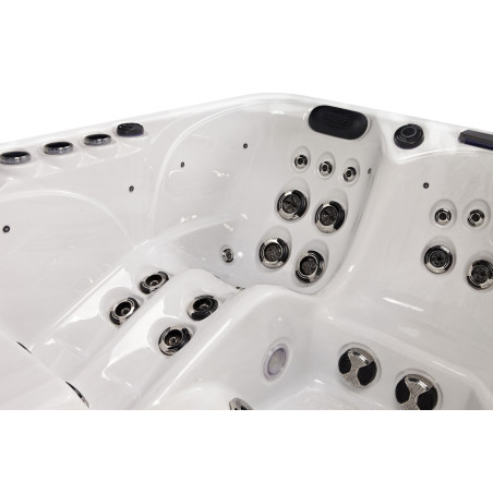 Wanna ogrodowa Jacuzzi z hydromasażem dla 5 osób LavaSpa 220x220cm 60 dysz 3 pompy system Balboa biała perła obudowa szara