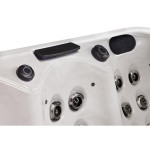 Wanna ogrodowa Jacuzzi z hydromasażem dla 6 osób LavaSpa 230x230cm 65 dysz 4 pompy system Balboa biały marmur obudowa czarna