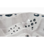 Wanna ogrodowa Jacuzzi z hydromasażem dla 5 osób LavaSpa 230x230cm 65 dysz 4 pompy system Balboa biały marmur obudowa szara