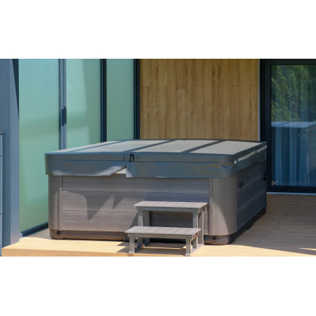 Wanna ogrodowa Jacuzzi z hydromasażem dla 5 osób LavaSpa 230x230cm 65 dysz 4 pompy system Balboa biały marmur obudowa szara